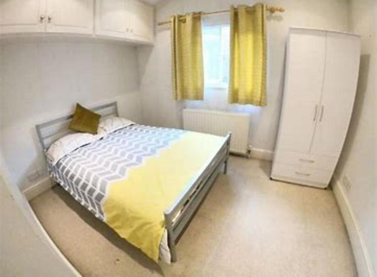 Hemel Short Stay Хемел Хемпстед Екстериор снимка
