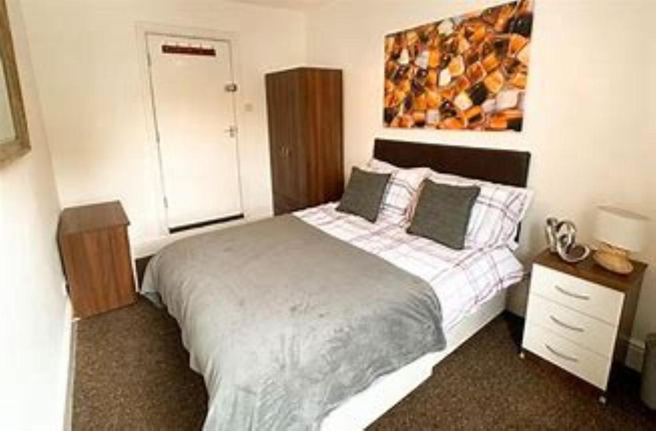 Hemel Short Stay Хемел Хемпстед Екстериор снимка